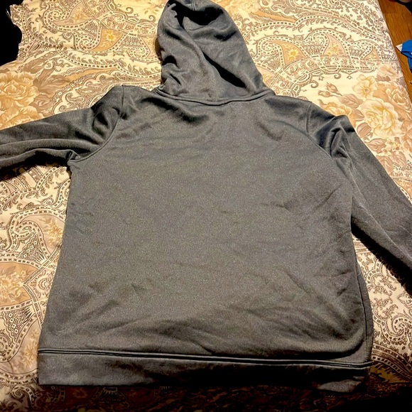 Under amour, youth XL, grey and purple - Picture 3 of 3